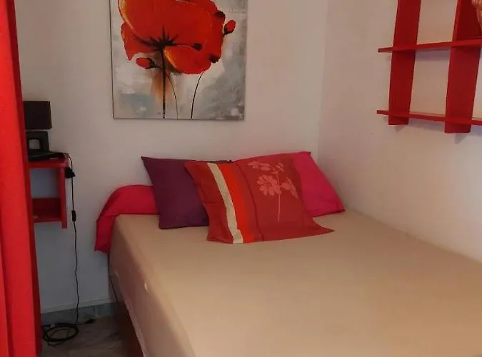 Vue Imprenable Appt 3 P Pour 4 Ou 5 Personnes Sanguinaires 300m Plages Et Merpersonnes Apartment *