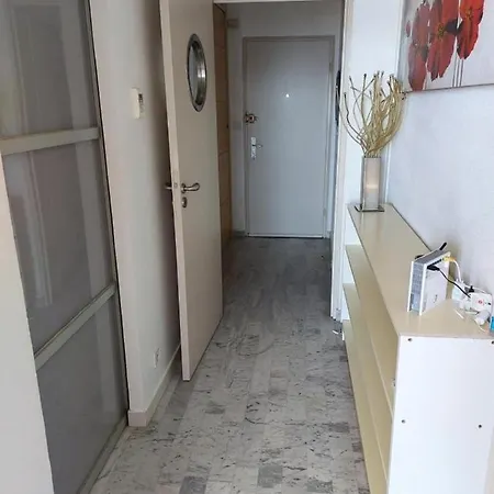 Vue Imprenable Appt 3 P Pour 4 Ou 5 Personnes Sanguinaires 300m Plages Et Merpersonnes Apartment Ajaccio (Corsica)